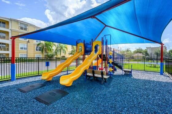 Modern Vacation Apartment With A Lake View At Vista Cay Resort Vc4816 Orlando Exterior photo
