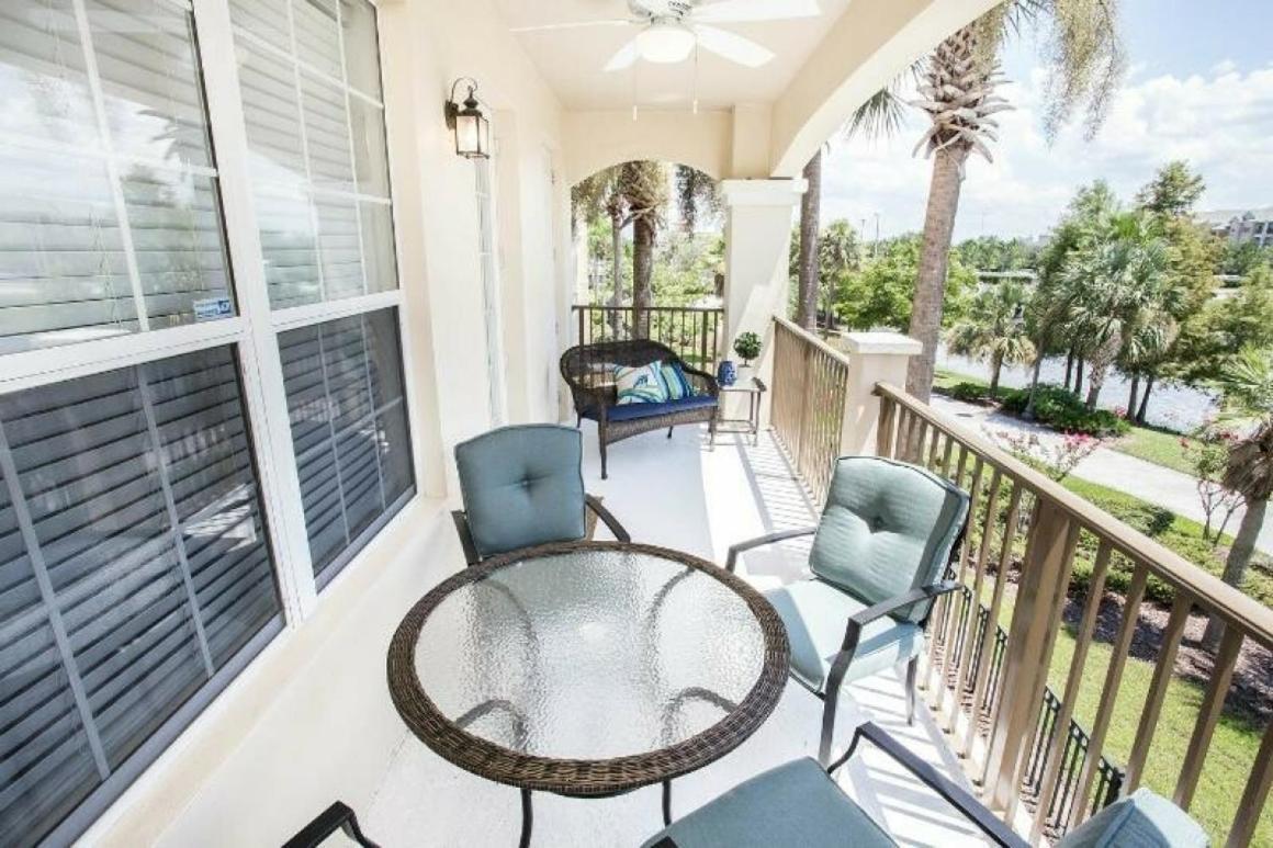 Modern Vacation Apartment With A Lake View At Vista Cay Resort Vc4816 Orlando Exterior photo