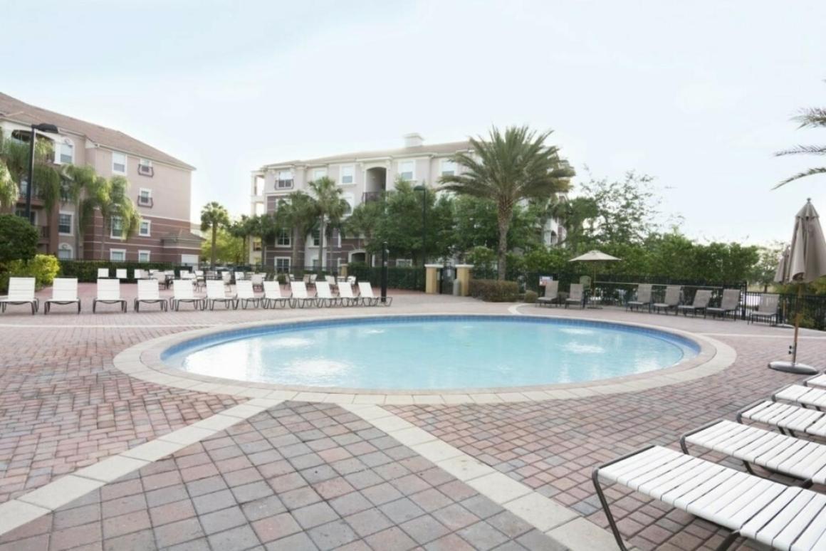Modern Vacation Apartment With A Lake View At Vista Cay Resort Vc4816 Orlando Exterior photo