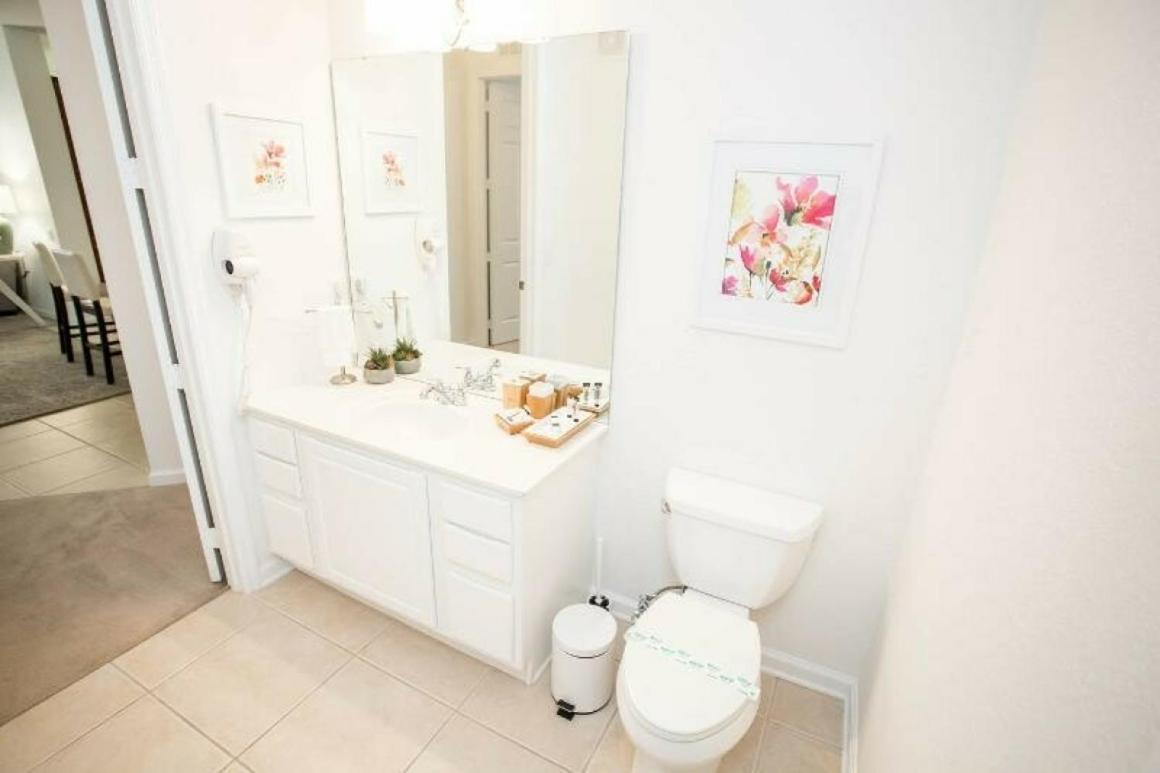 Modern Vacation Apartment With A Lake View At Vista Cay Resort Vc4816 Orlando Exterior photo