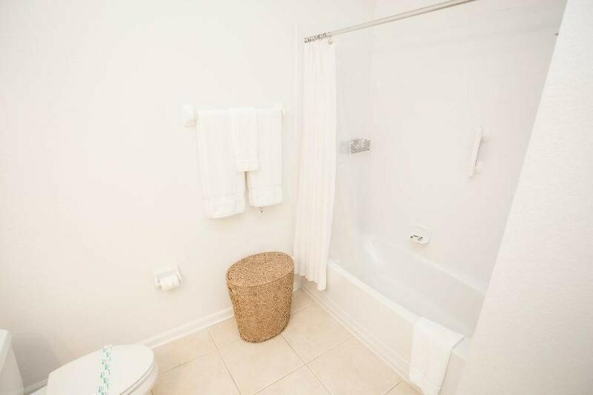Modern Vacation Apartment With A Lake View At Vista Cay Resort Vc4816 Orlando Exterior photo